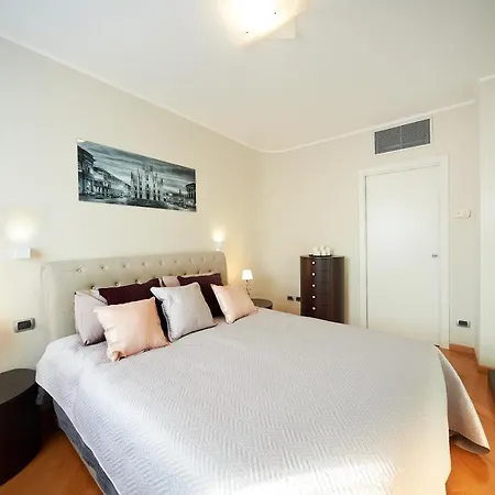 You In Apartament *
